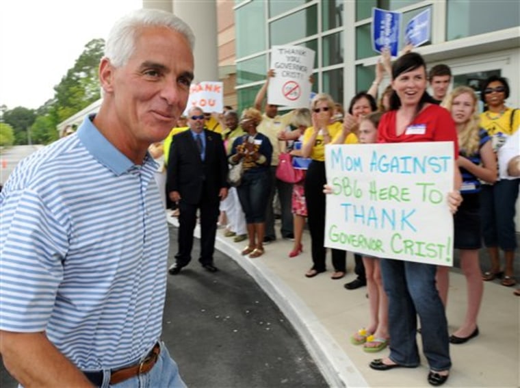 Florida Gov. Charlie Crist announced Thursday that he will be running for Senate as an independent.